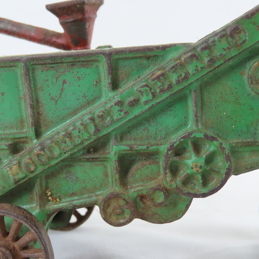 Arcade Cast Iron McCormick-Deering 450 Thresher - 14