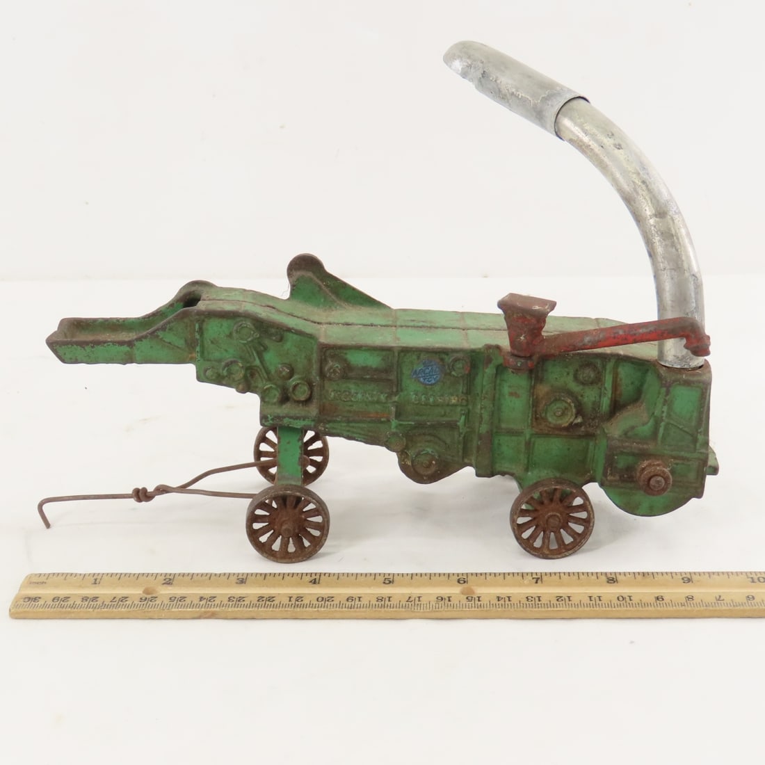 Arcade Cast Iron McCormick-Deering 450 Thresher - 2