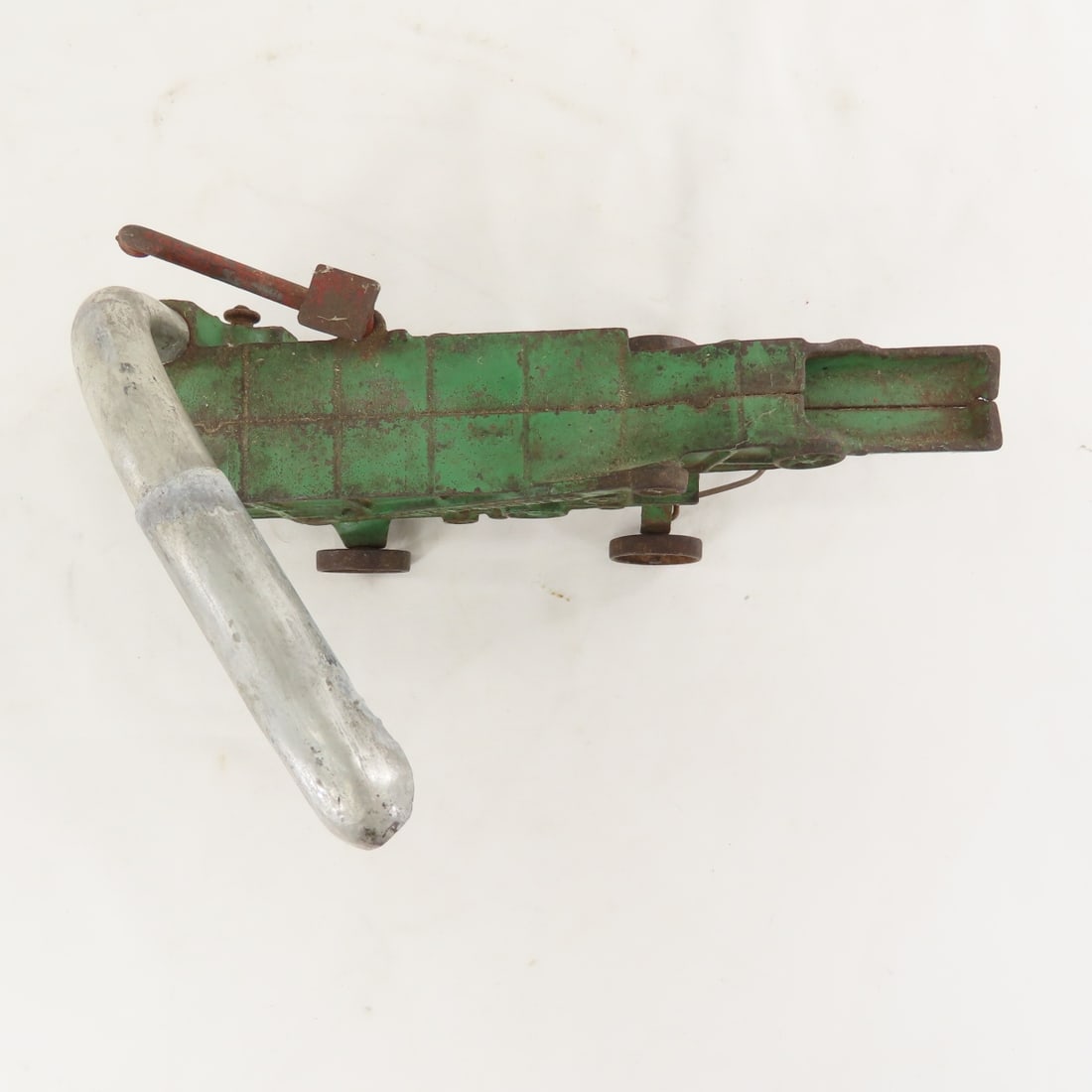 Arcade Cast Iron McCormick-Deering 450 Thresher - 9