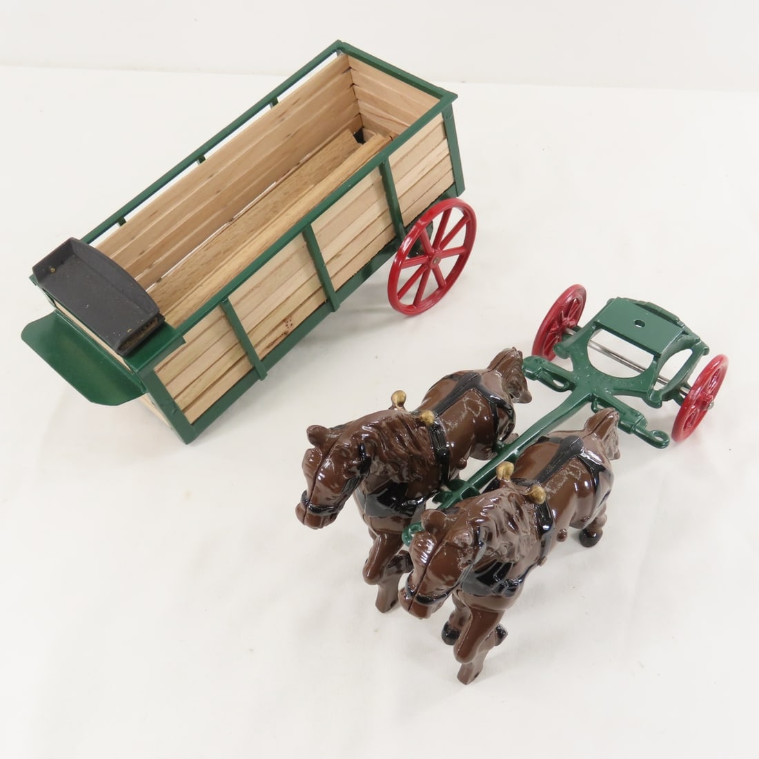 Custom Restored Cast Iron Horse Drawn Wagon - 17