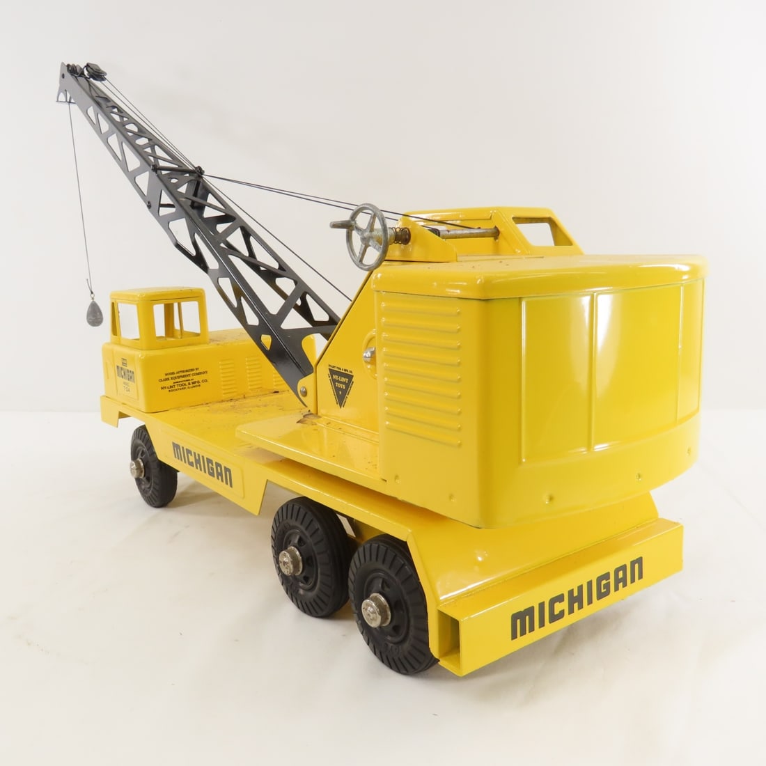 Nylint Clark Michigan Model T-24 Crane- Repainted - 3