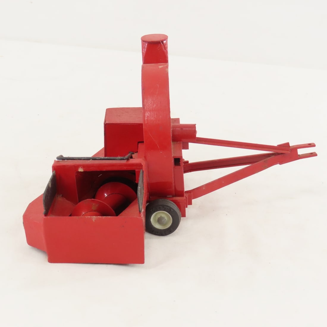 ERTL International Harvester Silage/Forage Blower - 8