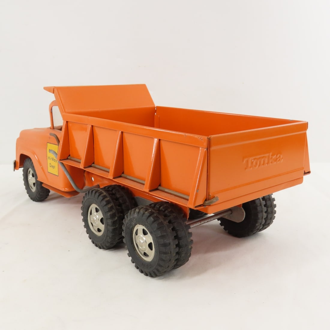 Tonka Big Mike State Hi-Way Hydraulic Dump Truck - 3