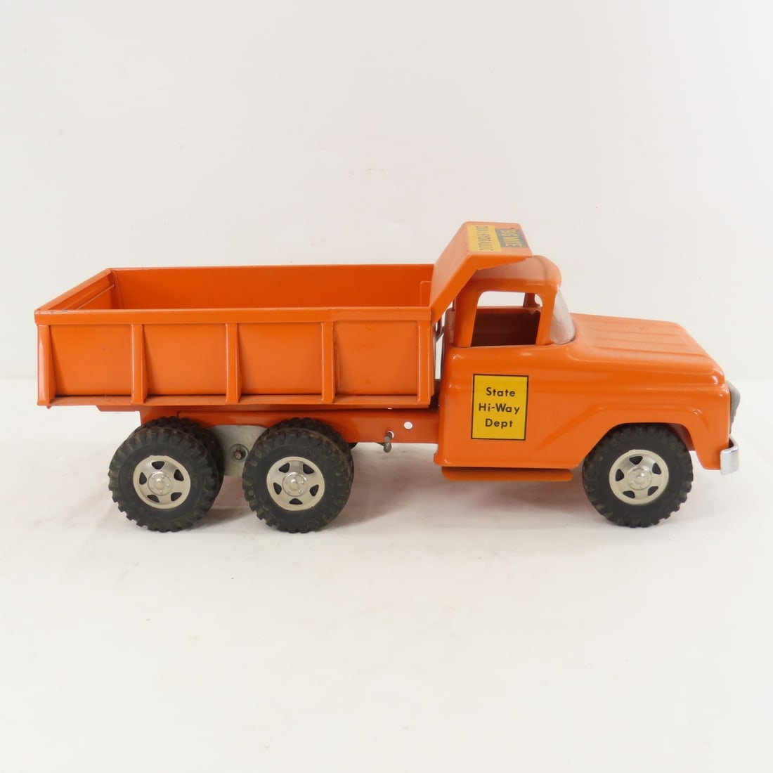 Tonka Big Mike State Hi-Way Hydraulic Dump Truck - 6