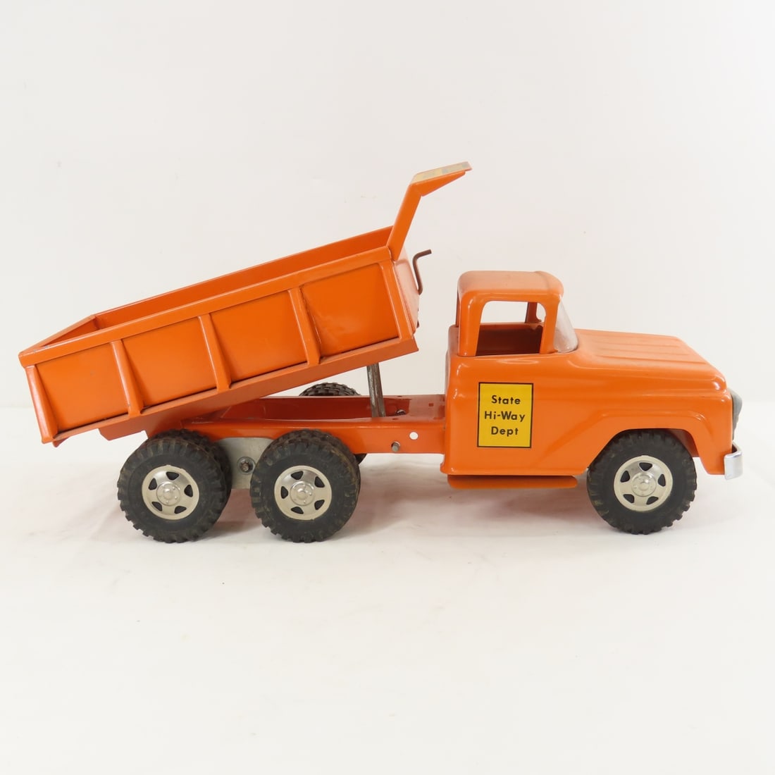 Tonka Big Mike State Hi-Way Hydraulic Dump Truck - 7