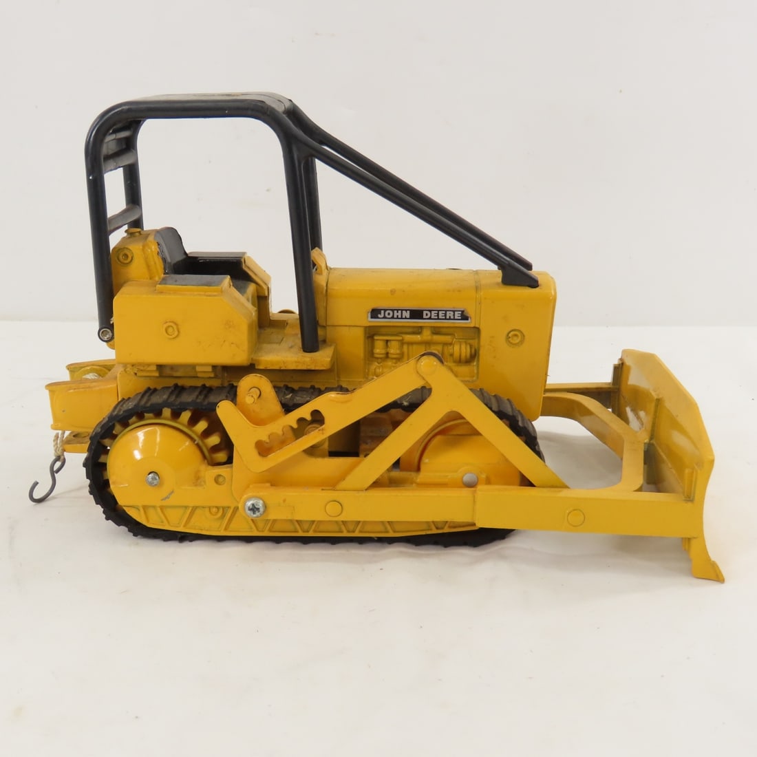ERTL J Deere 450 Industrial Crawler Dozer w/ROPS - 6