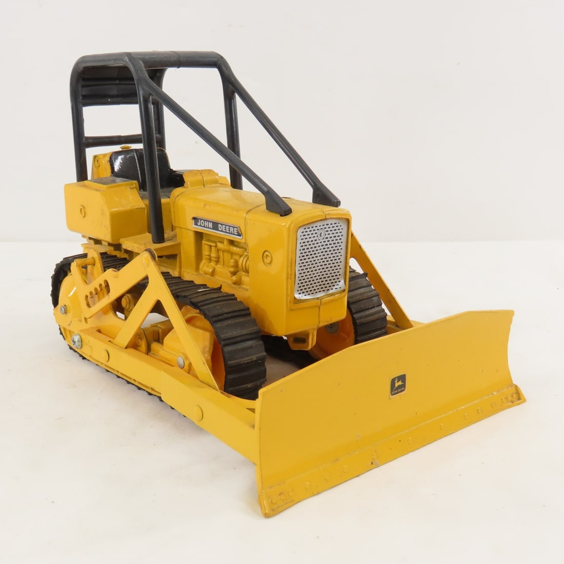 ERTL J Deere 450 Industrial Crawler Dozer w/ROPS - 7