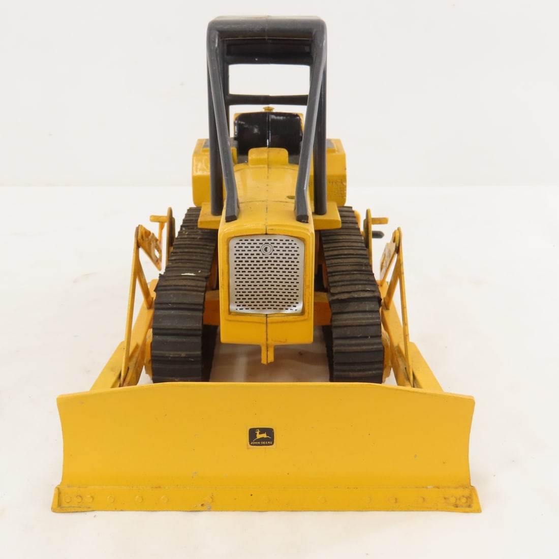 ERTL J Deere 450 Industrial Crawler Dozer w/ROPS - 8