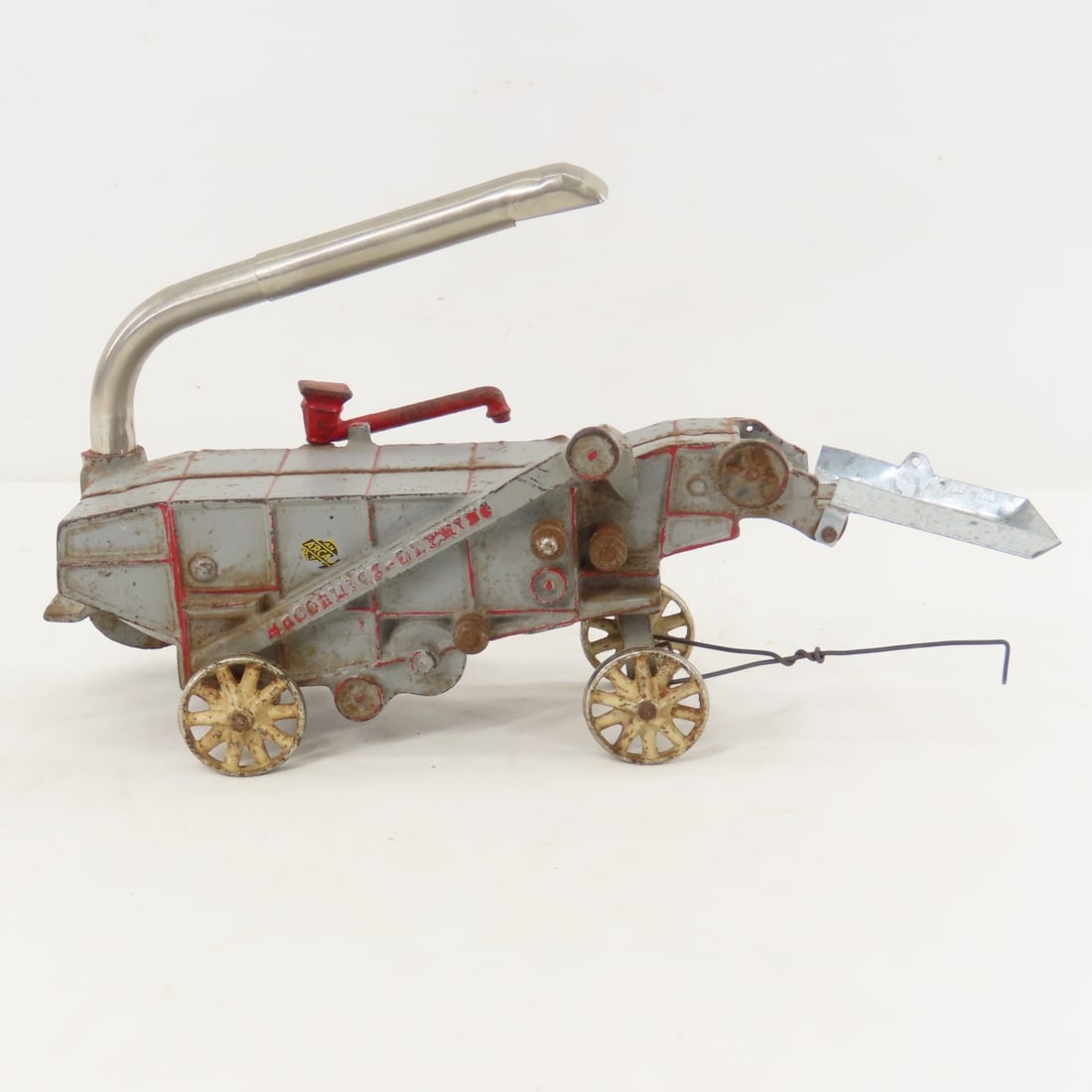 Antique Arcade 451 Cast Iron Thresher - 6