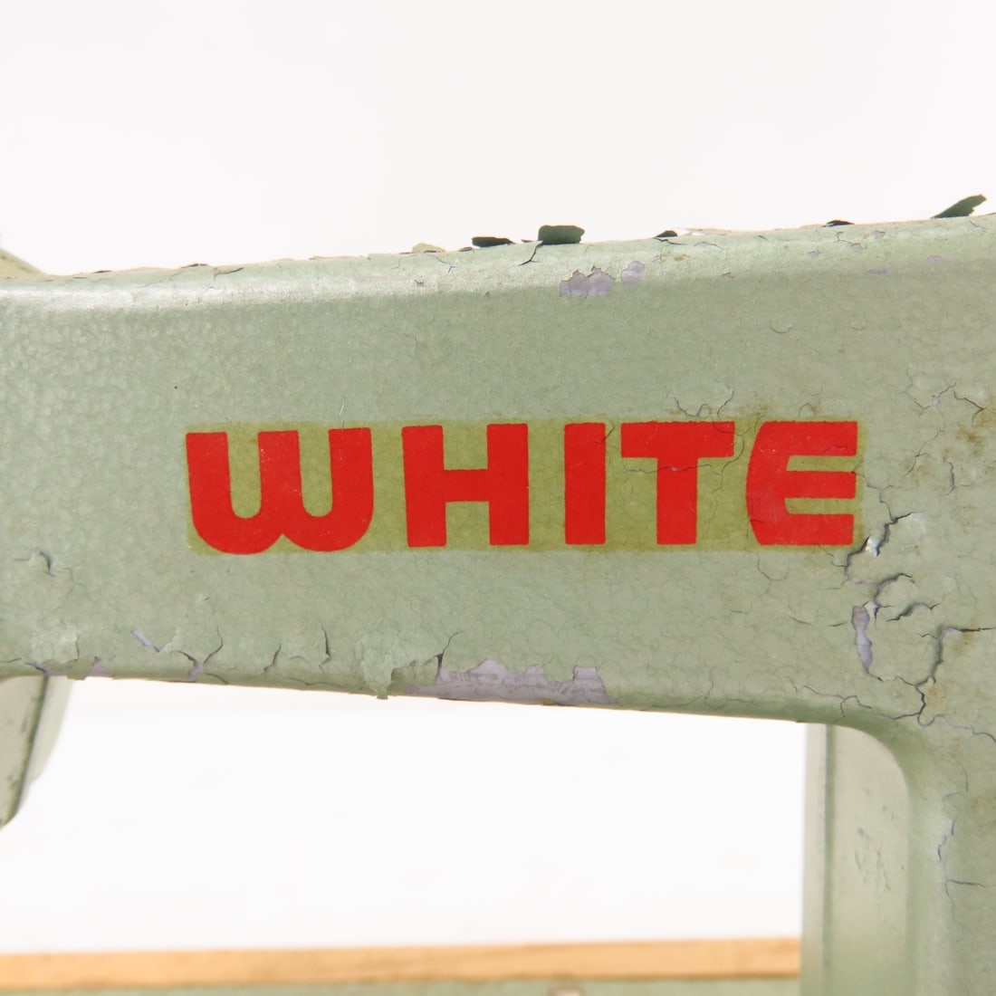 White Child's Sewing Machine - 10