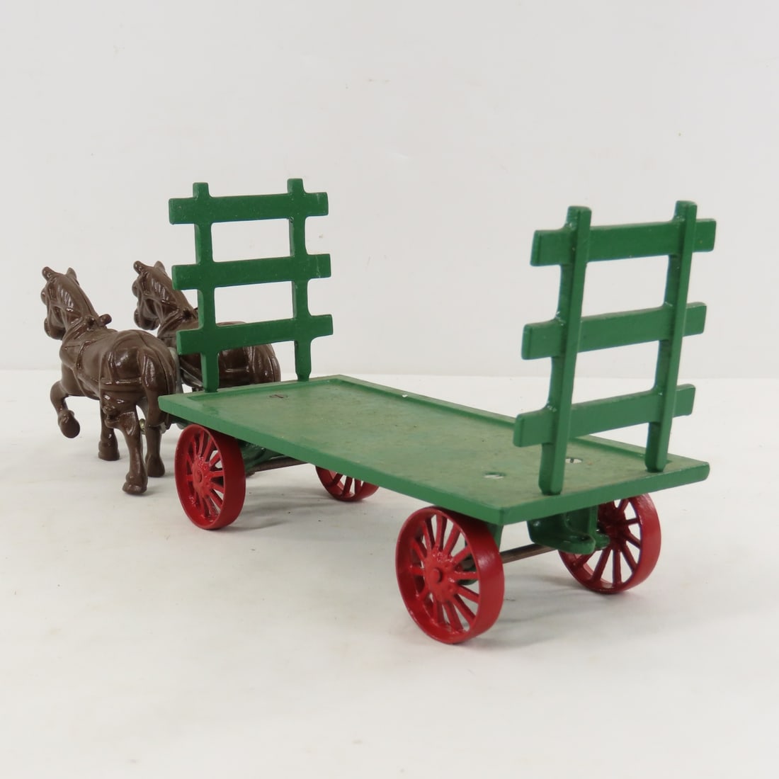 Irvin's Model Shop Cast Iron Horse Drawn Hay Wagon - 3