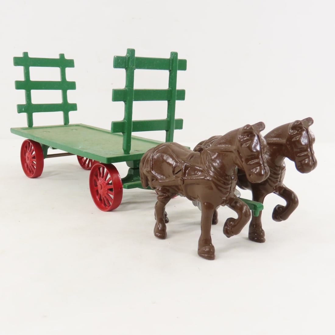 Irvin's Model Shop Cast Iron Horse Drawn Hay Wagon - 7