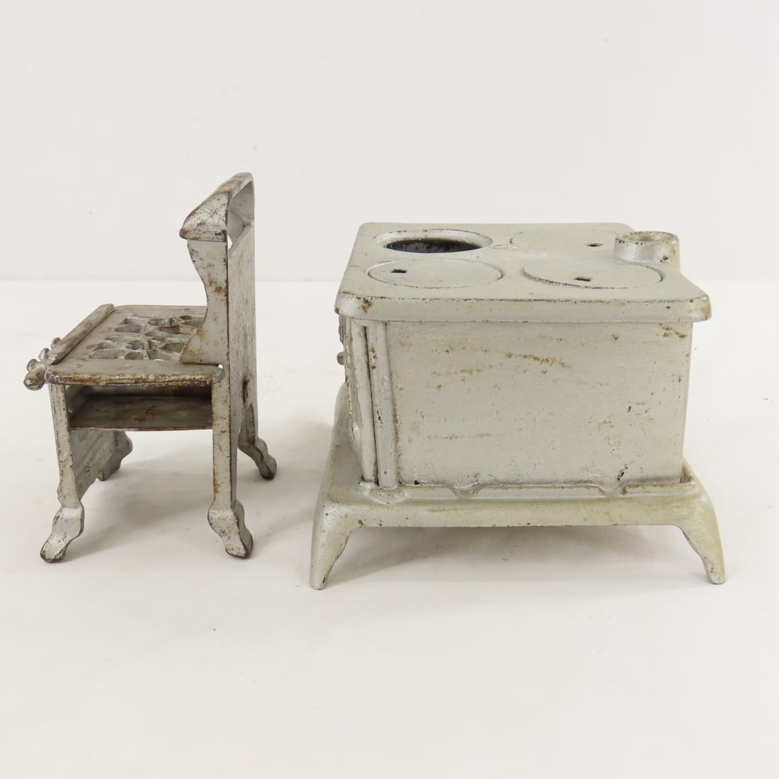 Metal Ware Electric and Charm Cast Iron Toy Stoves - 5