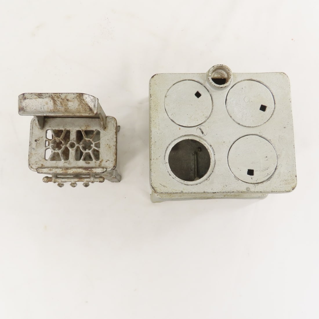 Metal Ware Electric and Charm Cast Iron Toy Stoves - 6