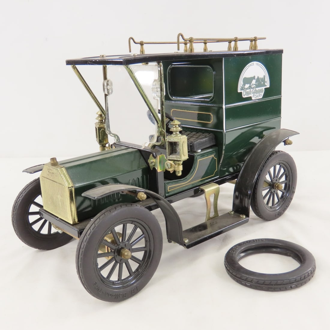 Ipswich Ford Model T Oak Grove Dairy Truck: Ipswich Ford Model T Oak Grove Dairy Truck - pressed metal, approx 1/12 scale, JB Balloon Tyres, Ipswich England vintage model cars LOT SIZE: 11x8x6" 3 LBS All information and photos, which are part o