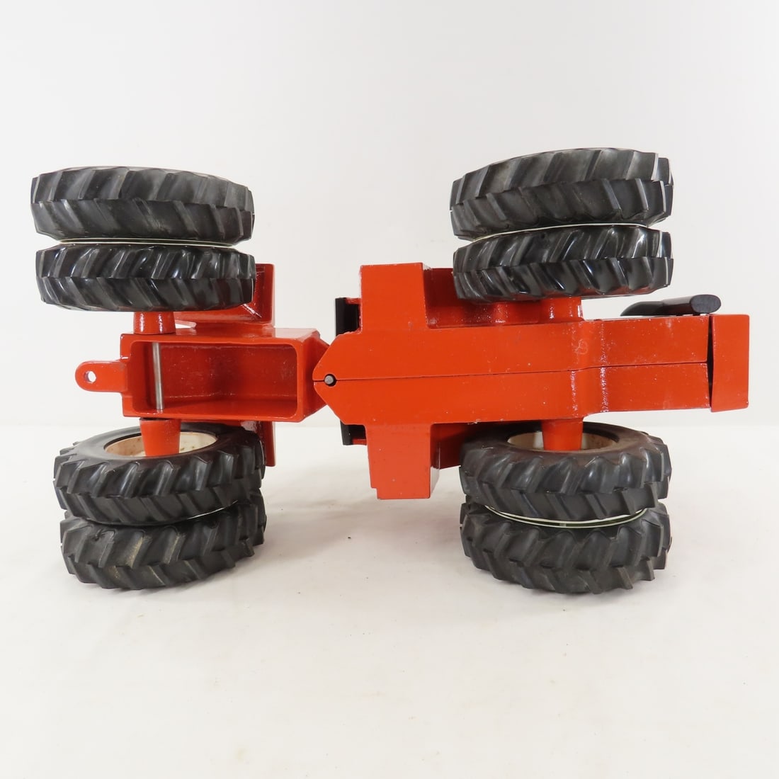 Versatile Fiat 44-23 4WD Duals Articulated Tractor - 10