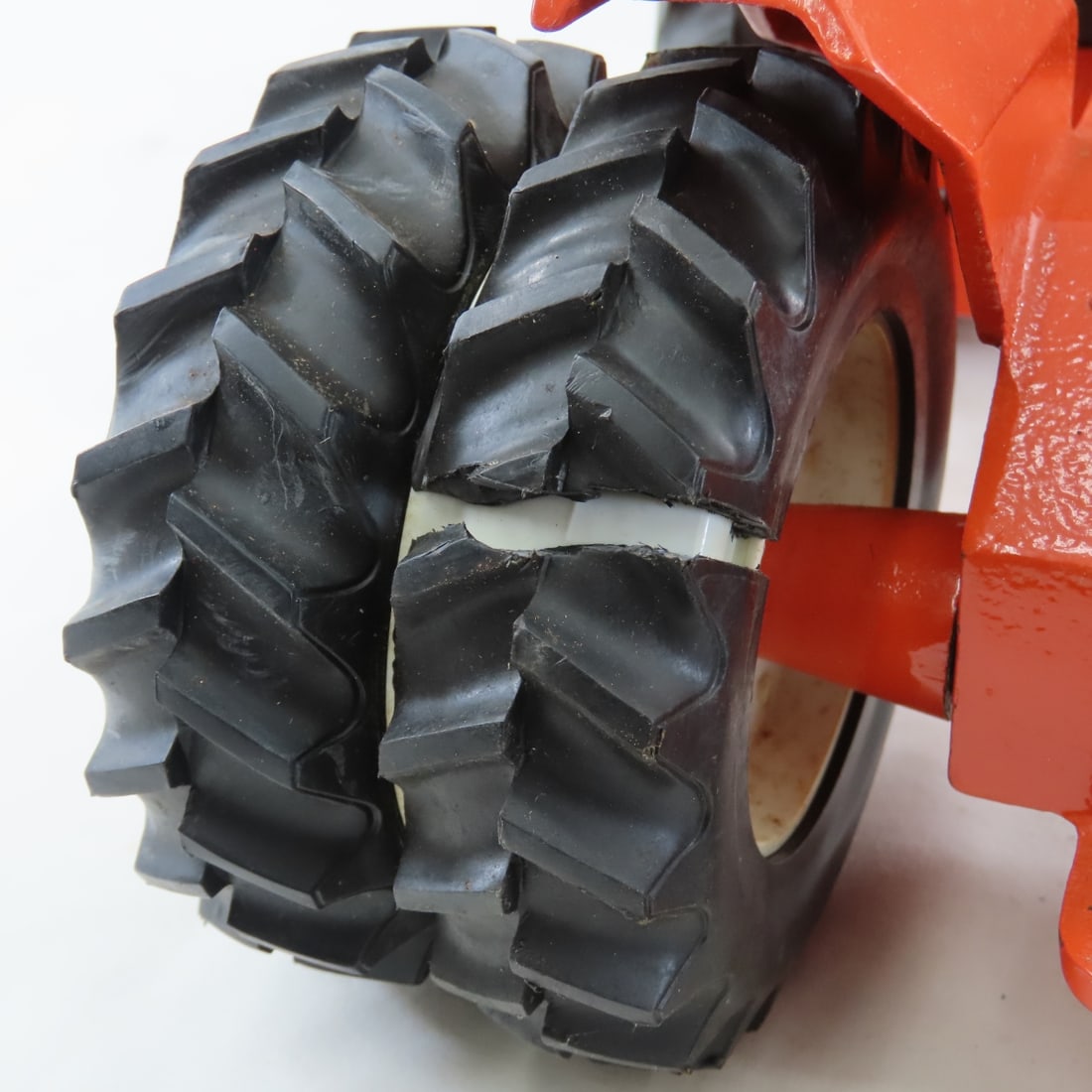 Versatile Fiat 44-23 4WD Duals Articulated Tractor - 14