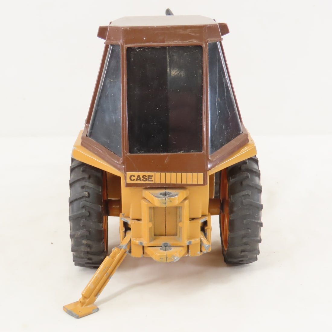 ERTL Case 580E Construction King Front Loader - 4