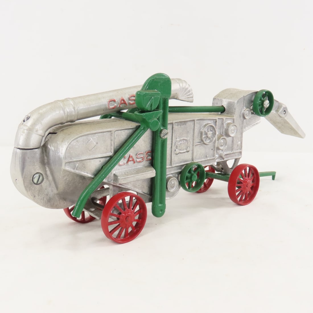 Irvin's Model Shop Case Thresher - 5