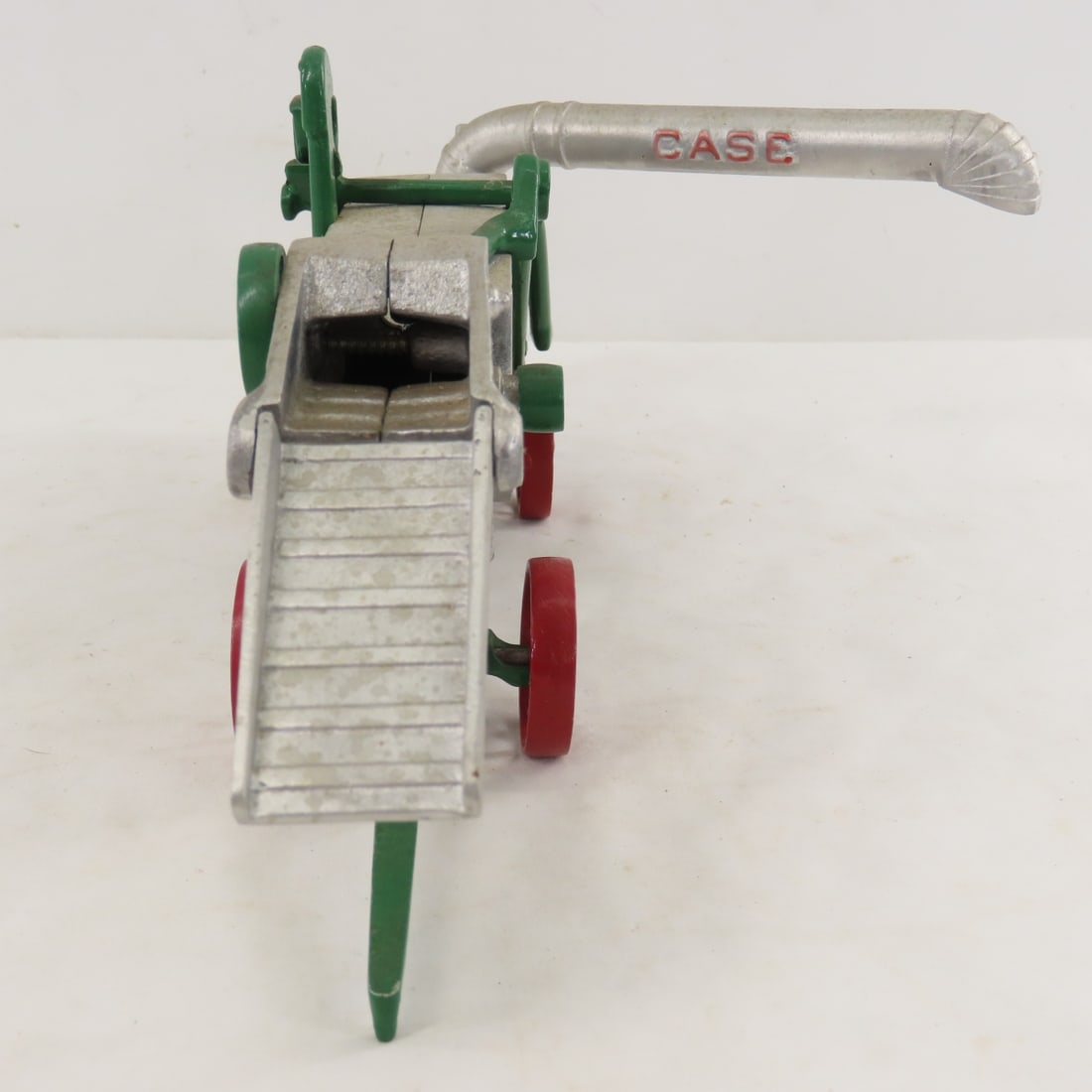 Irvin's Model Shop Case Thresher - 8