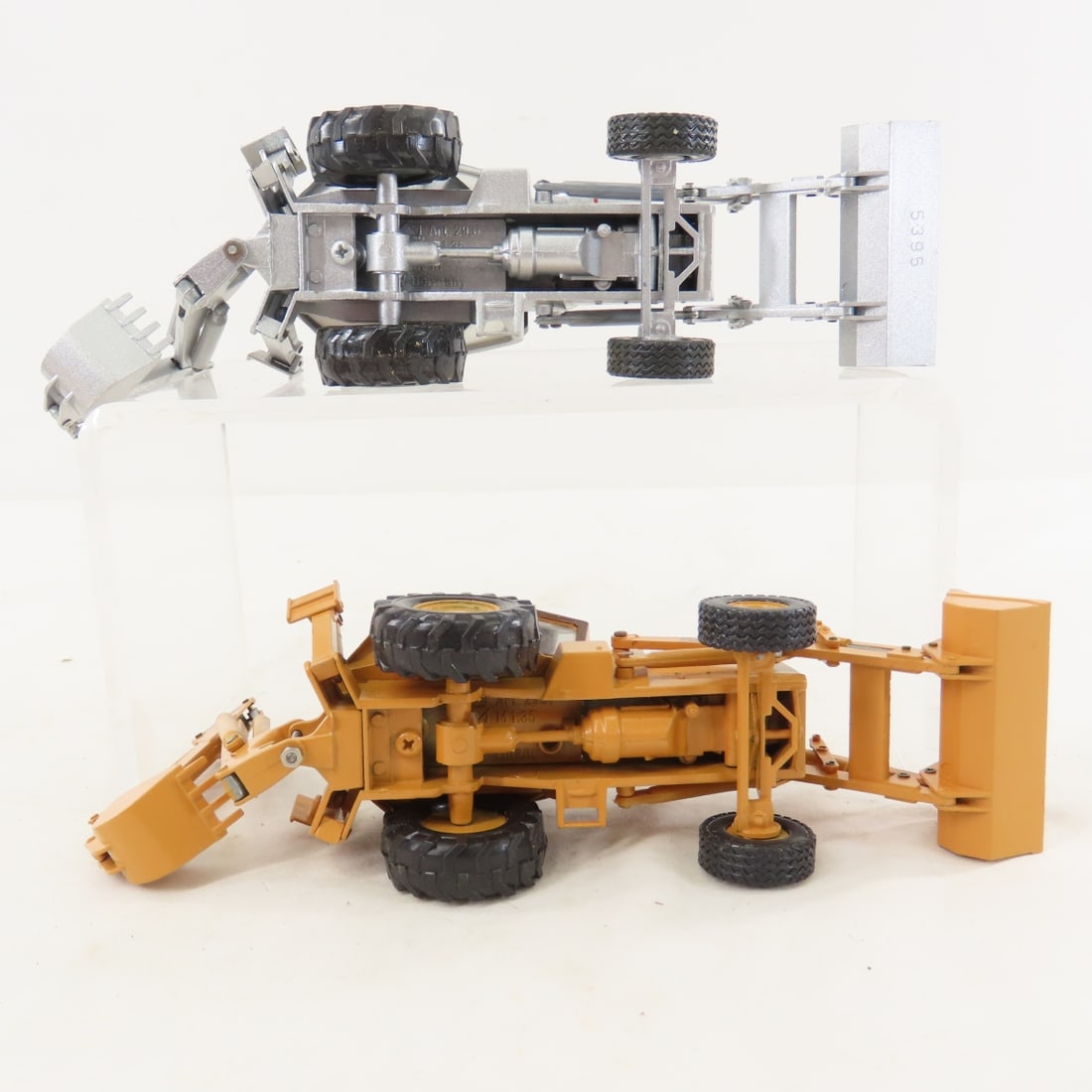 3 ERTL & 6 Conrad Case 580 Backhoe Loaders - 10