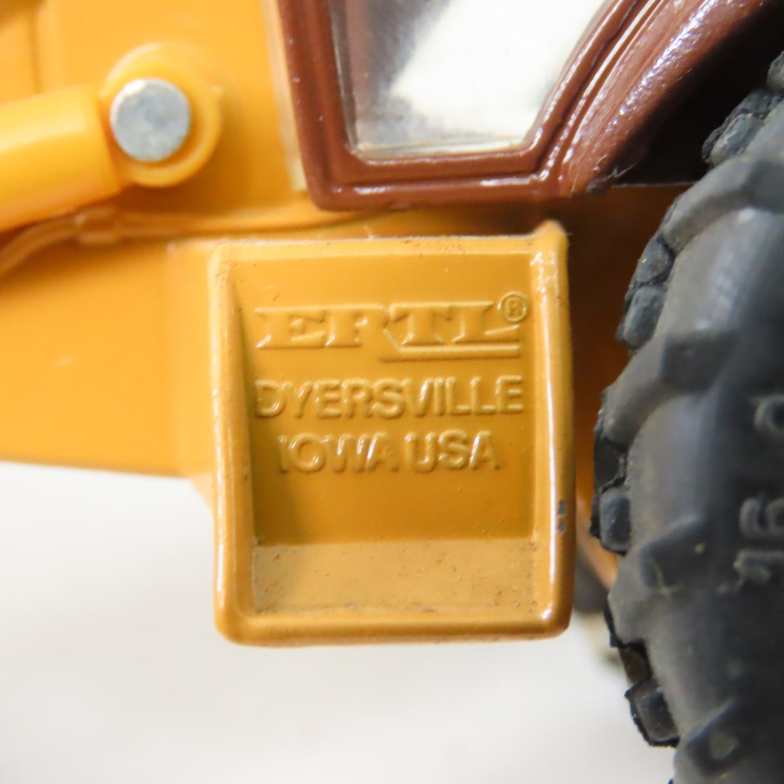 3 ERTL & 6 Conrad Case 580 Backhoe Loaders - 15