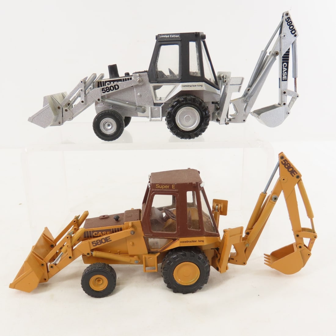 3 ERTL & 6 Conrad Case 580 Backhoe Loaders - 8