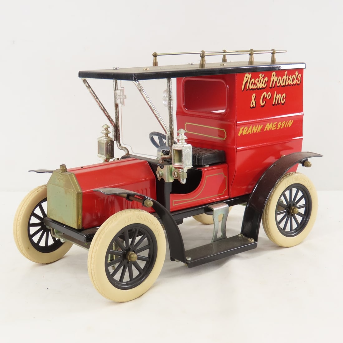 Ipswich Ford Model T Plastic Products Co Truck: Ipswich Ford Model T Plastic Products Co Truck - FRANK MESSIN, pressed metal, approx 1/12 scale, JB Balloon Tyres, Ipswich England vintage model cars LOT SIZE: 11x8x6" 3 LBS All information and
