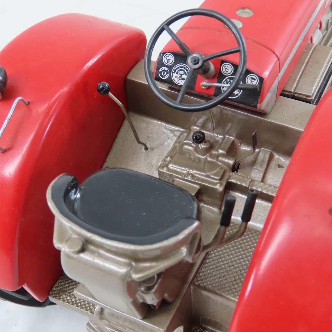 Massey-Ferguson 95 Super WF Tractor - 13