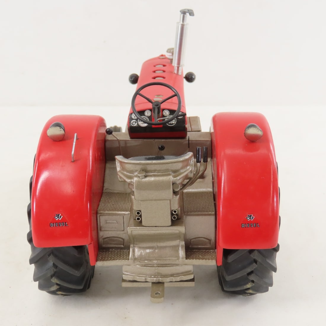Massey-Ferguson 95 Super WF Tractor - 4
