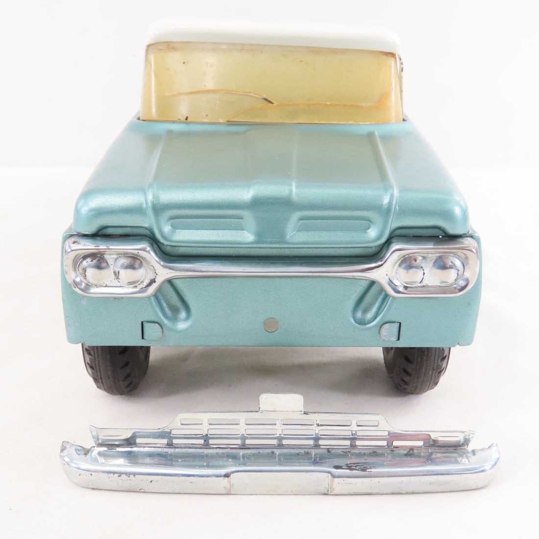 Vintage Nylint Ford Pick-Up Truck - 8