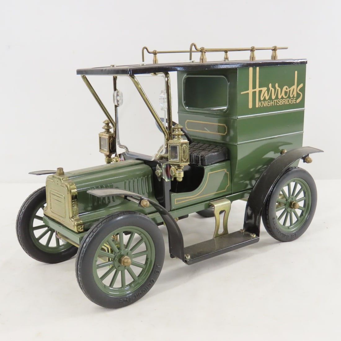 Ipswich Ford Model T Harrods Knightsbridge Truck (1 of 15)