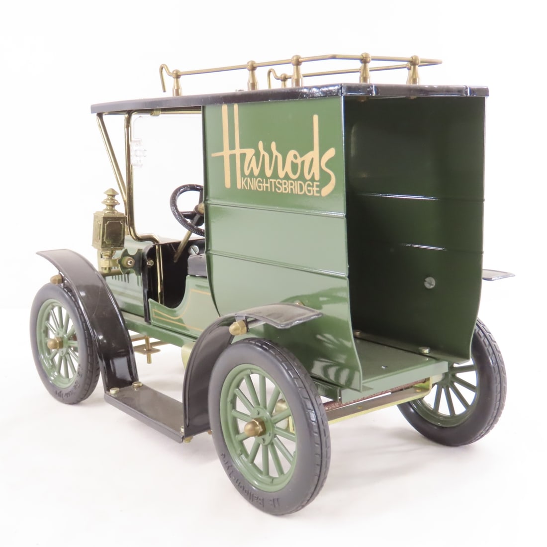 Ipswich Ford Model T Harrods Knightsbridge Truck - 3