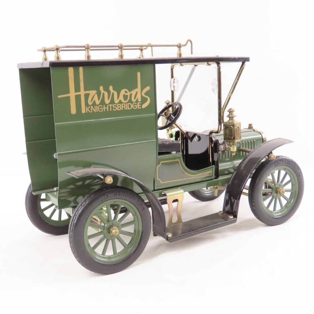 Ipswich Ford Model T Harrods Knightsbridge Truck - 5