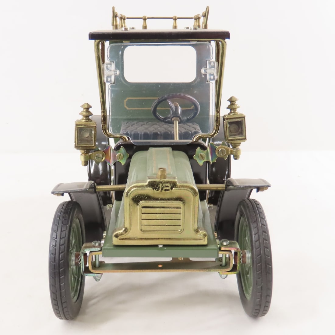 Ipswich Ford Model T Harrods Knightsbridge Truck - 8