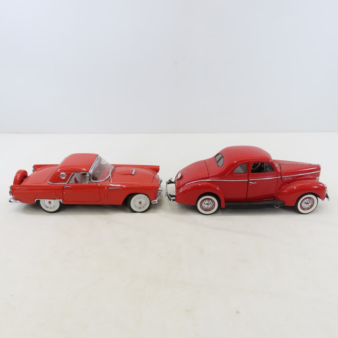 6 Danbury Mint 1/24 Diecast Cars: Thunderbird - 16