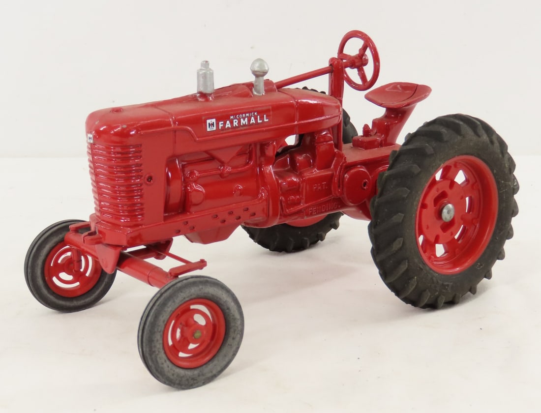 Early ERTL IH McCormick Farmall WF Tractor: Early ERTL IH McCormick Farmall WF Tractor - marked Made in USA Pat Pending. LOT SIZE: 8x5x5" 1 LB All information and photos, which are part of the description, are intended to be as accurate as
