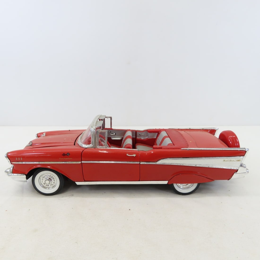 4 ERTL Diecast 1957 Chevrolet Bel Air Convertibles - 14