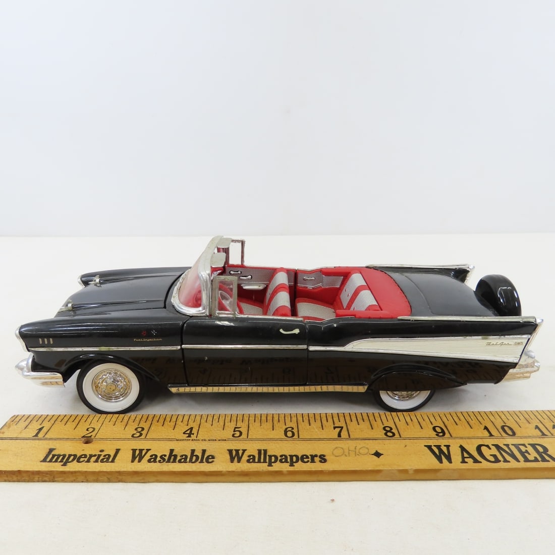 4 ERTL Diecast 1957 Chevrolet Bel Air Convertibles - 2