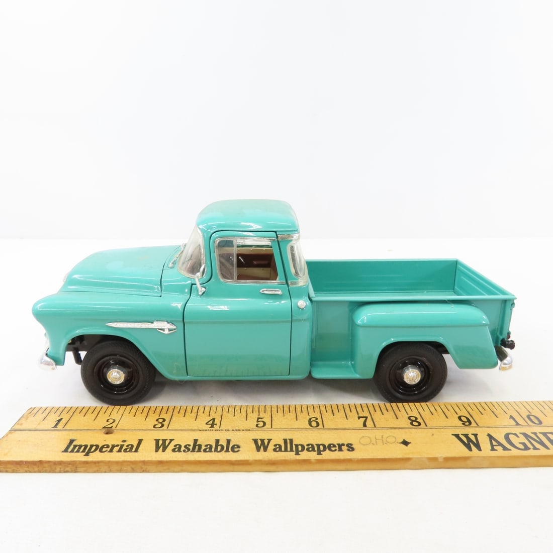 4 ERTL 1/18 Diecast Trucks: Dodge, Chevy & Ford - 2