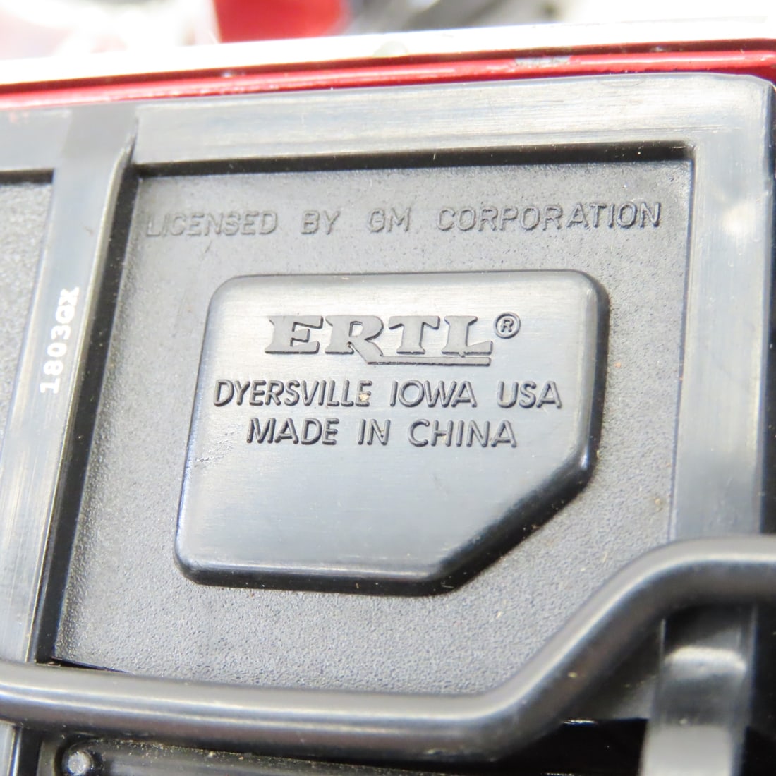 5 ERTL 1/18 Diecast Cars: Corvette, Mercedes Benz - 18