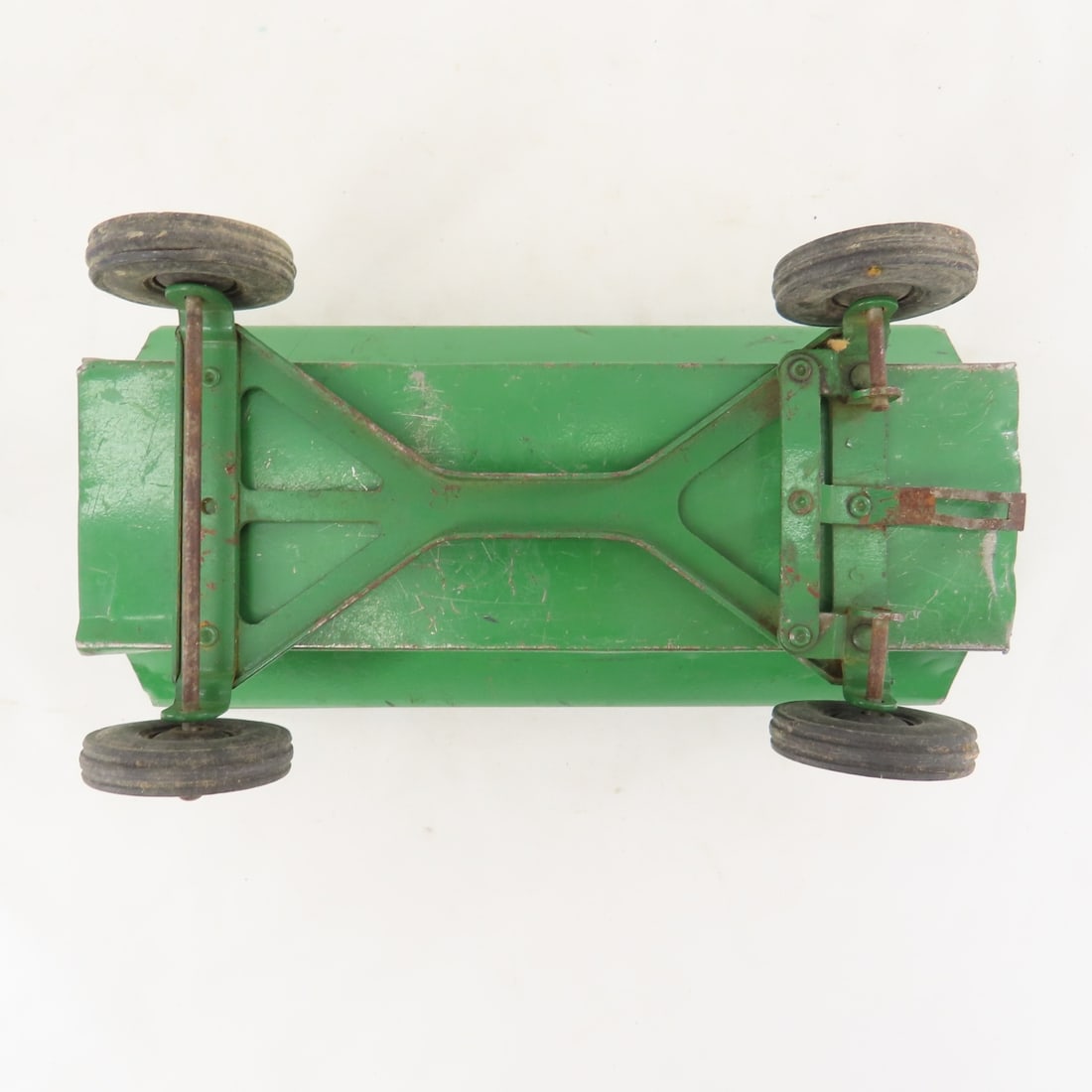 John Deere Tractor & Wagon with Oliver Spreader - 19