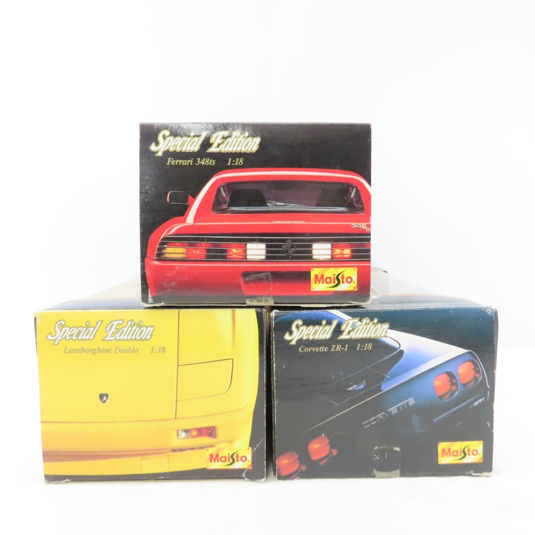 3 Maisto 1/18 Diecast Cars in Boxes - 11