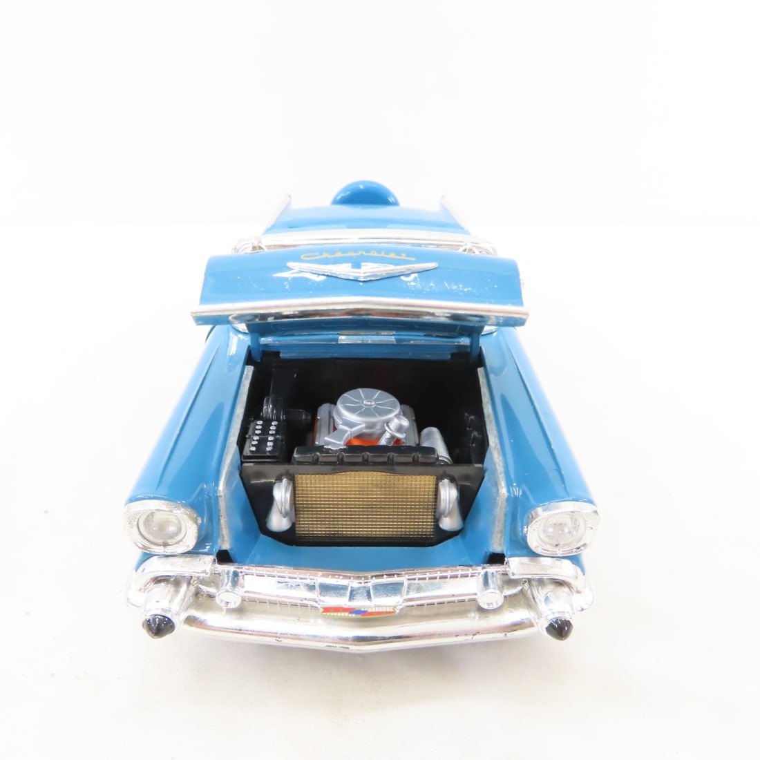 5 Road Tough 1/18 Diecast Cars: Cobra, Nomad - 13
