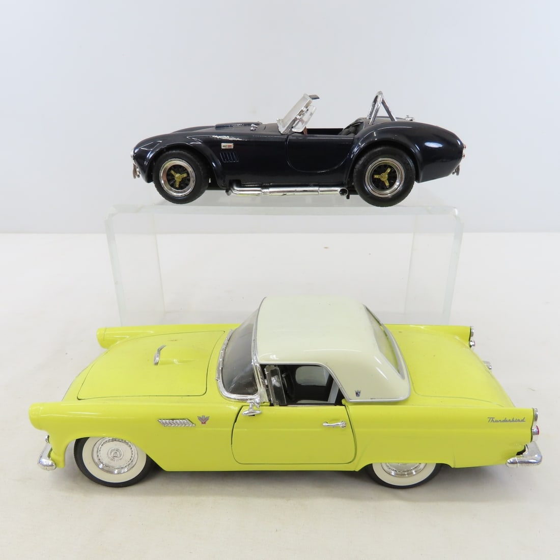 5 Road Tough 1/18 Diecast Cars: Cobra, Nomad - 14