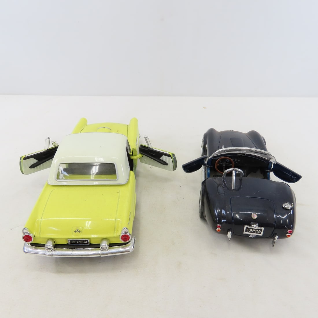 5 Road Tough 1/18 Diecast Cars: Cobra, Nomad - 15