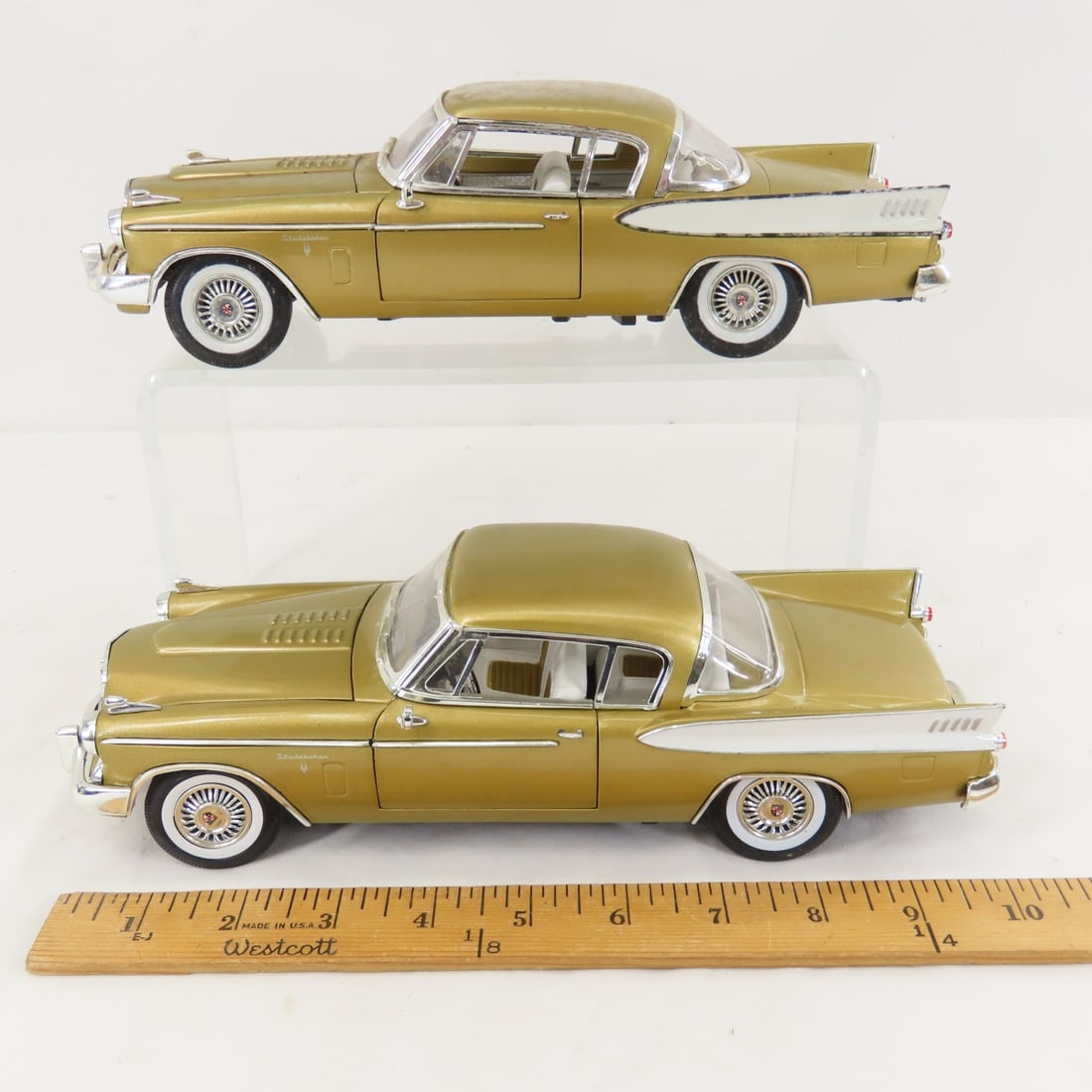 3 Studebaker Golden Hawk 1/18 Diecast Cars - 11