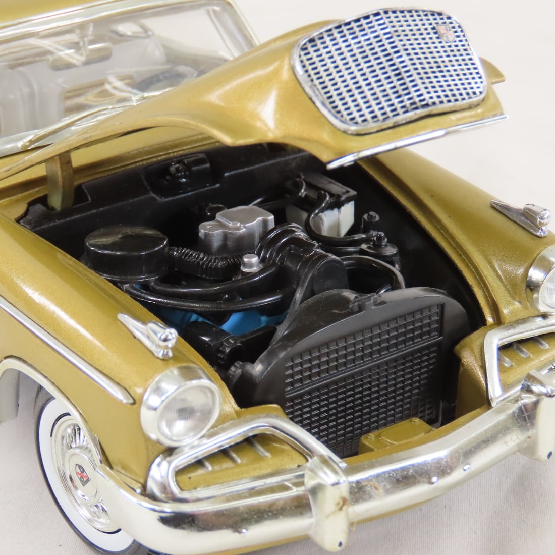 3 Studebaker Golden Hawk 1/18 Diecast Cars - 18