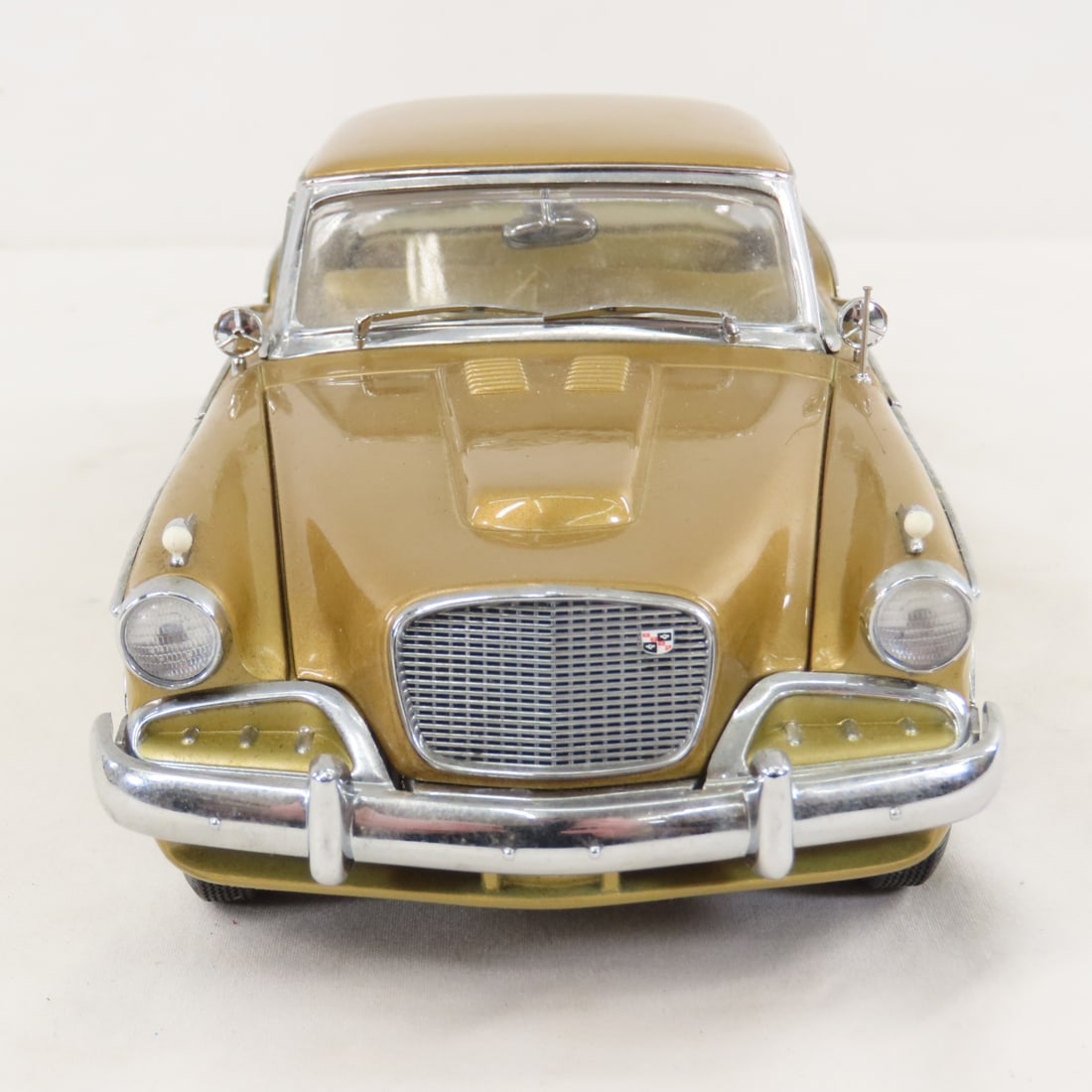 3 Studebaker Golden Hawk 1/18 Diecast Cars - 5