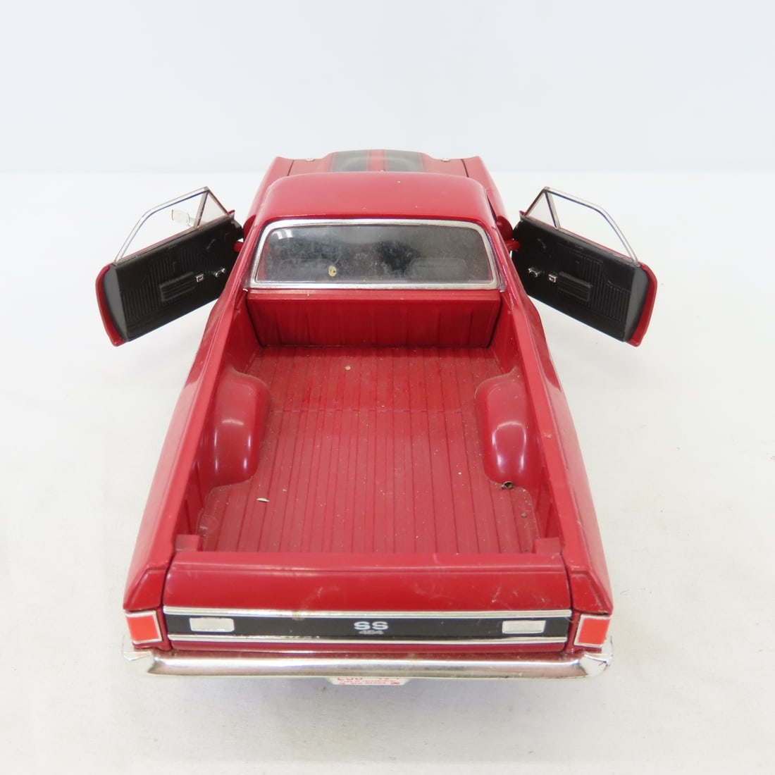 4 ERTL Diecast Cars: Mustang, Camaro, El Camino - 3